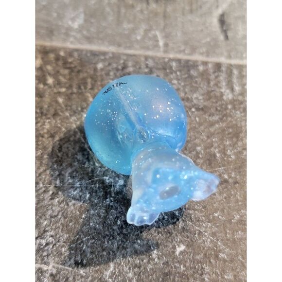 Mini SML blue glitter Bird toy figure - Picture 4 of 8